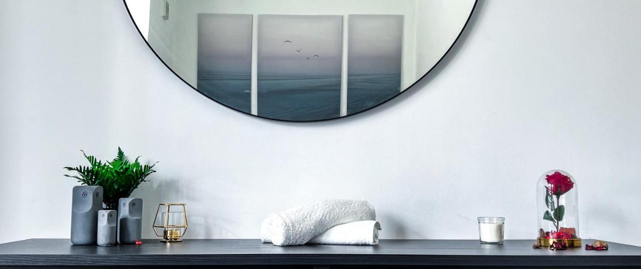 Appartamento Stylish 3 Bed Flat With Garden Londra Esterno foto